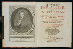 Titelpagina en portret frontispice van de auteur, uit Le Parfait Jardinier, ou Instruction pour les Jardins Fruitiers et Potager, door Jean de la Quintinye, gepubliceerd 1695